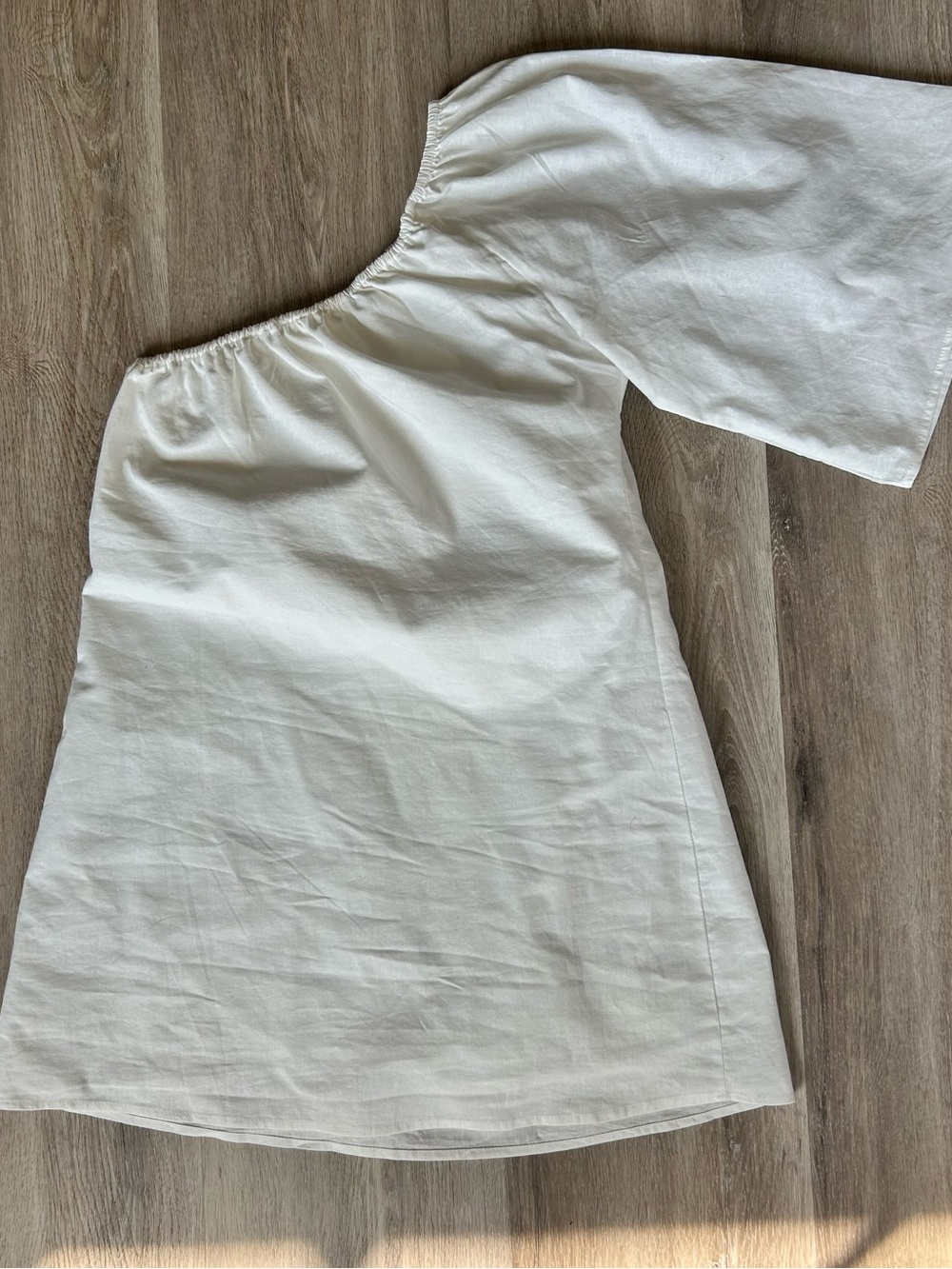 Commense Aegean Cotton Linen Blend One Sleeve Short Dress - Picture 2 of 7